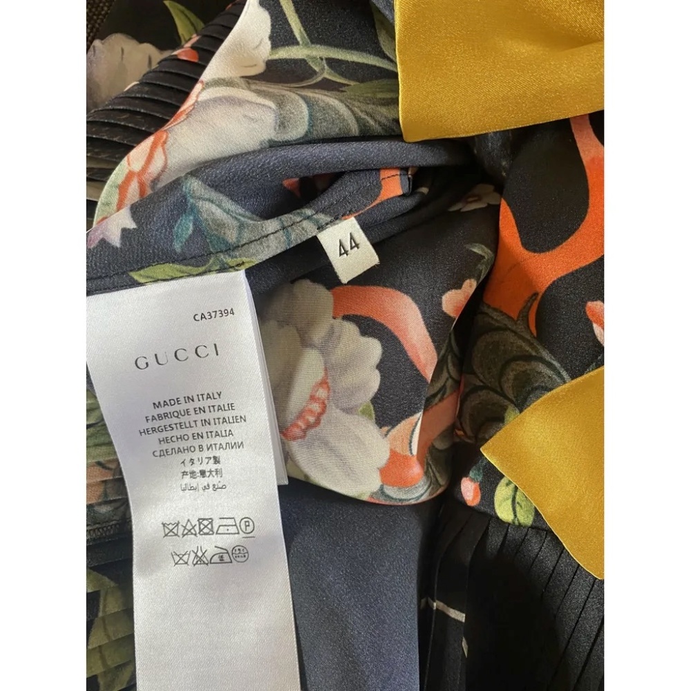 Gucci Silk dragon/ floral silk dress w yellow bows - Picture 6 of 7